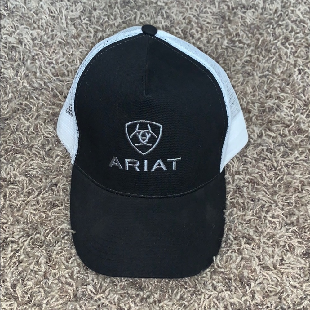 Ariat